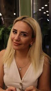 <em>SENA LALEGİL</em>